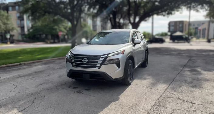 Thumbnail: 2025 Nissan Rogue - 1