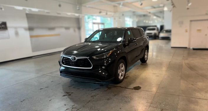 Thumbnail: 2025 Toyota Highlander - 1