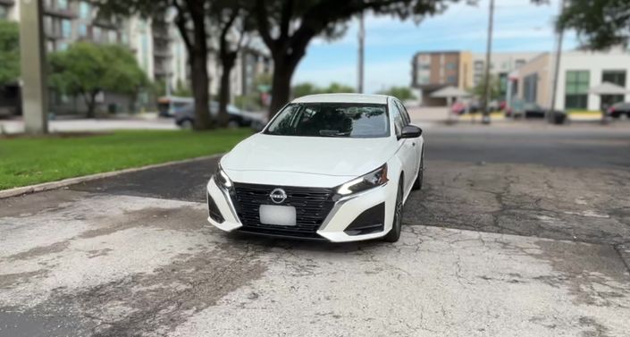 Thumbnail: 2025 Nissan Altima - 1