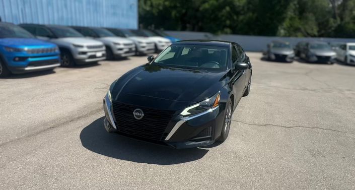 Thumbnail: 2025 Nissan Altima - 1