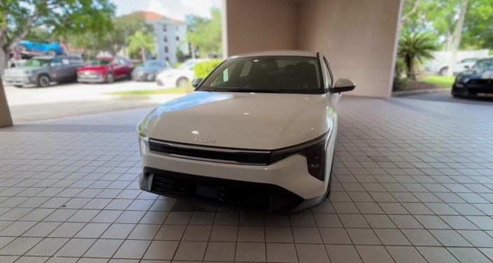 Thumbnail: 2025 Kia K4 - 1