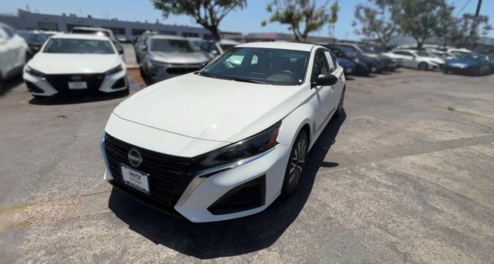 Thumbnail: 2025 Nissan Altima - 1
