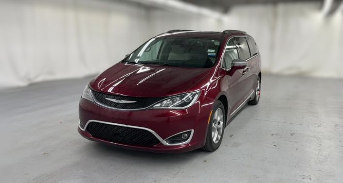 Thumbnail: 2017 Chrysler Pacifica - 1