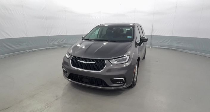 Thumbnail: 2023 Chrysler Pacifica - 1
