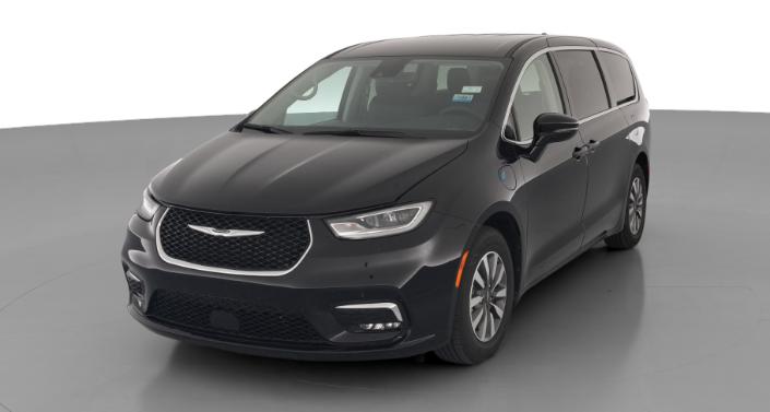 Thumbnail: 2024 Chrysler Pacifica - 1