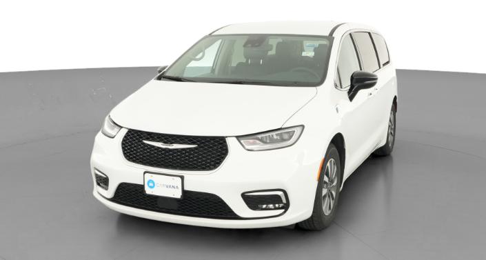 Thumbnail: 2024 Chrysler Pacifica - 1