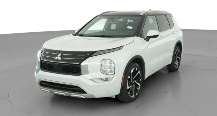 Thumbnail: 2023 Mitsubishi Outlander - 1