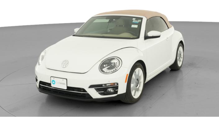 2019 Volkswagen Beetle SE -
                  Hebron, OH