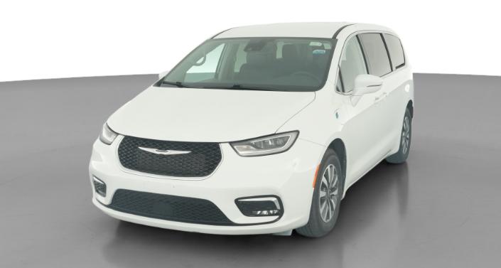 Thumbnail: 2022 Chrysler Pacifica - 1
