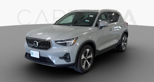 2025 Volvo XC40