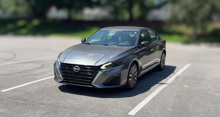 Thumbnail: 2025 Nissan Altima - 1