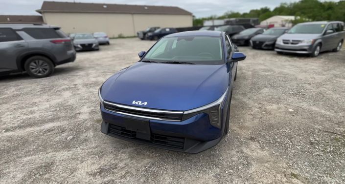 Thumbnail: 2025 Kia K4 - 1