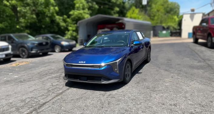 Thumbnail: 2025 Kia K4 - 1