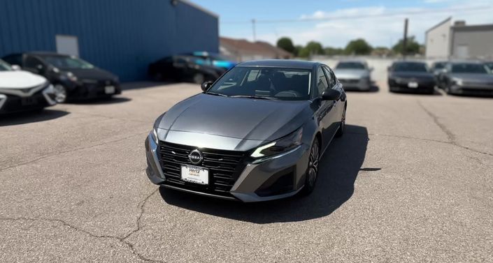 Thumbnail: 2025 Nissan Altima - 1