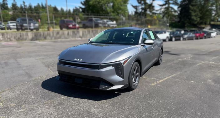 Thumbnail: 2025 Kia K4 - 1