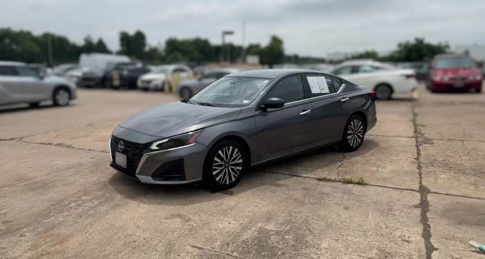 Thumbnail: 2025 Nissan Altima - 1