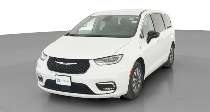 Thumbnail: 2024 Chrysler Pacifica - 1