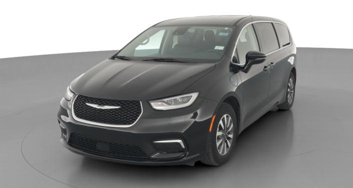 Thumbnail: 2024 Chrysler Pacifica - 1