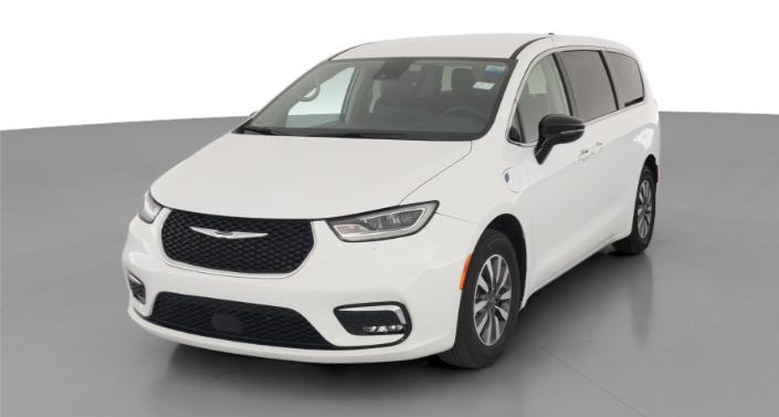 Thumbnail: 2024 Chrysler Pacifica - 1