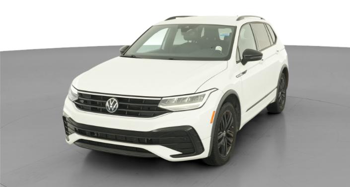 Thumbnail: 2022 Volkswagen Tiguan - 1