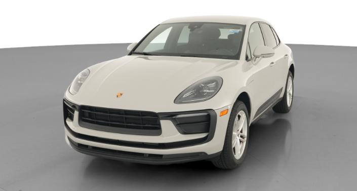 Thumbnail: 2022 Porsche Macan - 1
