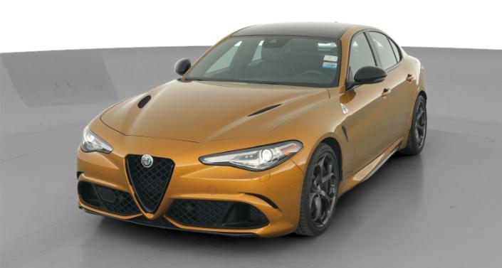 Thumbnail: 2023 Alfa Romeo Giulia - 1