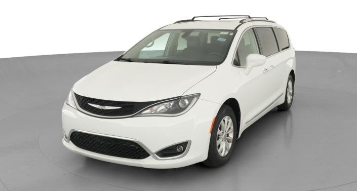 Thumbnail: 2018 Chrysler Pacifica - 1