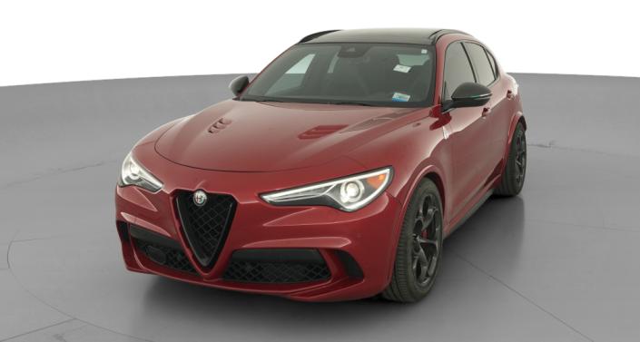 Thumbnail: 2018 Alfa Romeo Stelvio - 1