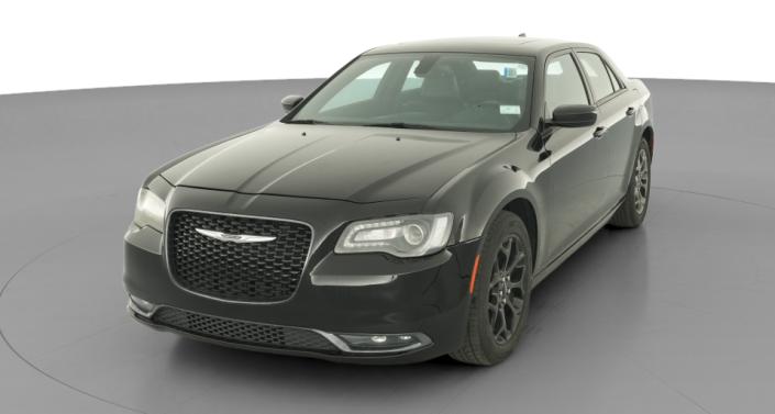 Thumbnail: 2015 Chrysler 300 - 1