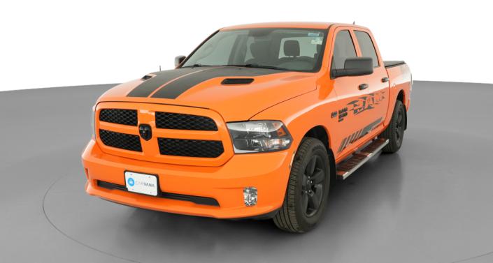 Thumbnail: 2019 RAM 1500 Classic - 1