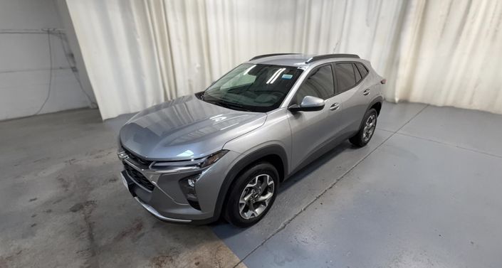 Thumbnail: 2025 Chevrolet Trax - 1