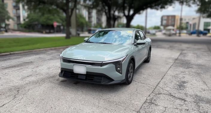 Thumbnail: 2025 Kia K4 - 1