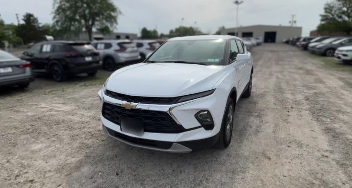 Thumbnail: 2025 Chevrolet Blazer - 1