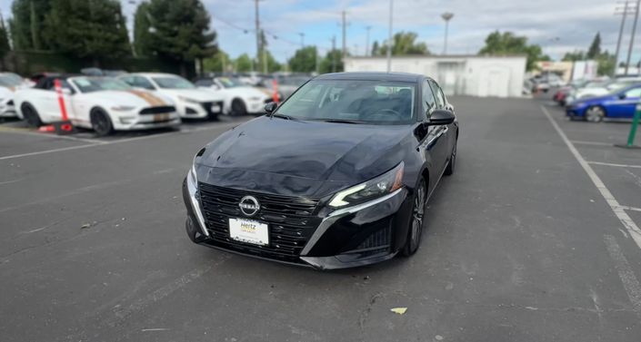 Thumbnail: 2025 Nissan Altima - 1