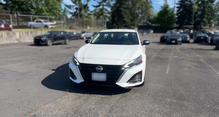 Thumbnail: 2025 Nissan Altima - 1