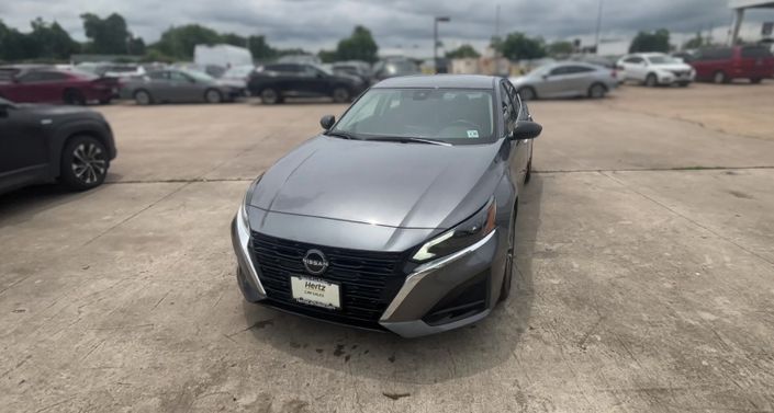 Thumbnail: 2025 Nissan Altima - 1