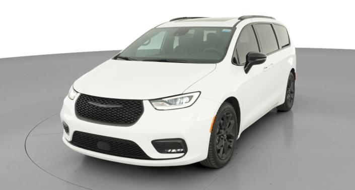 Thumbnail: 2024 Chrysler Pacifica - 1