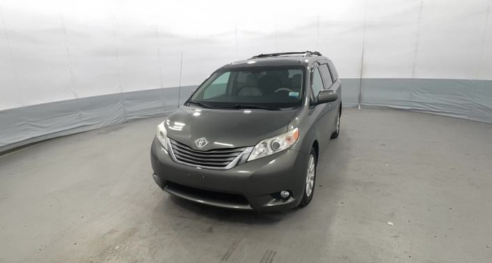 2012 Toyota Sienna XLE -
                  Akron, NY