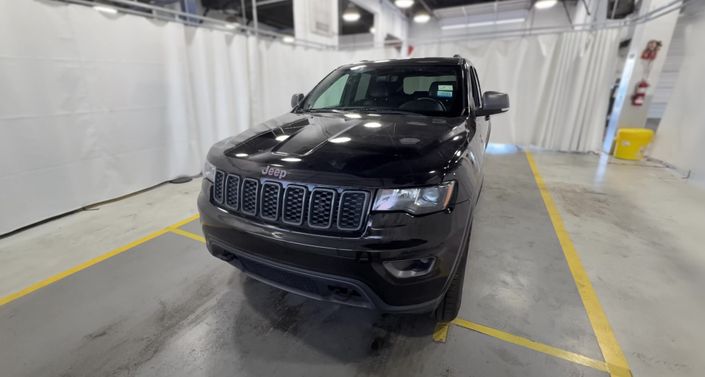 Thumbnail: 2019 Jeep Grand Cherokee - 1