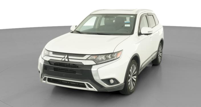 Thumbnail: 2019 Mitsubishi Outlander - 1