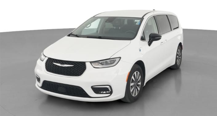Thumbnail: 2024 Chrysler Pacifica - 1