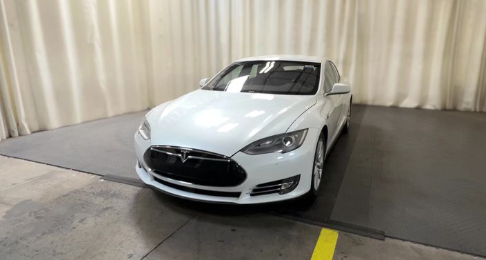 2015 Tesla Model S 85D -
                  Riverside, CA