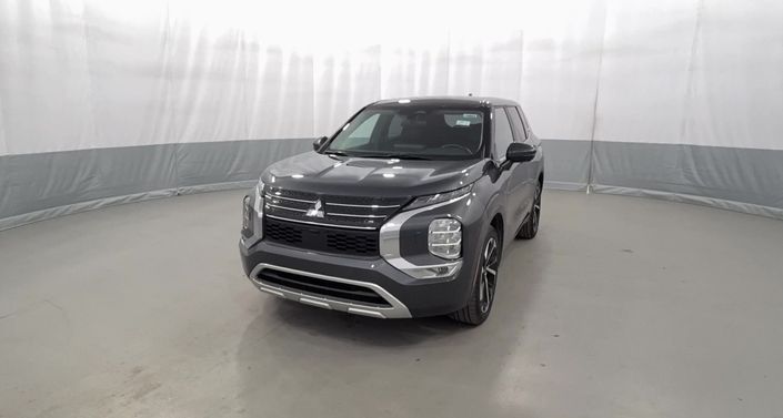 Thumbnail: 2024 Mitsubishi Outlander - 1