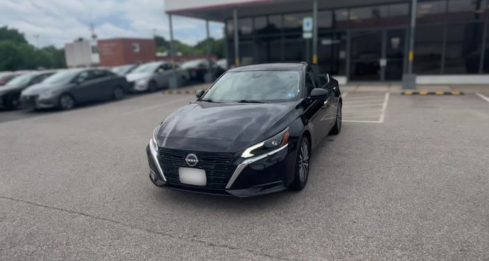 Thumbnail: 2025 Nissan Altima - 1