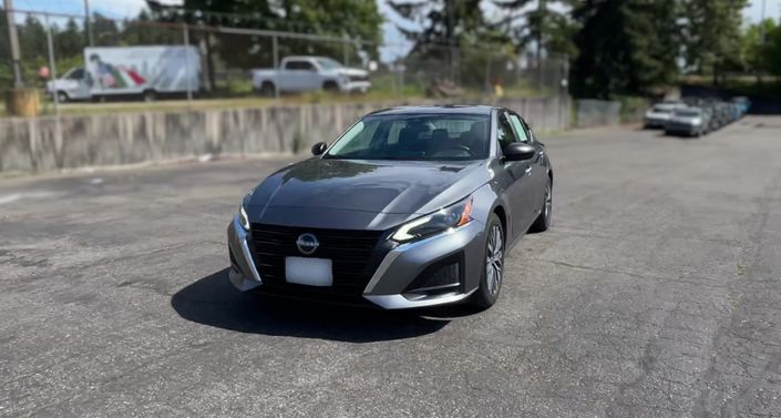 Thumbnail: 2025 Nissan Altima - 1