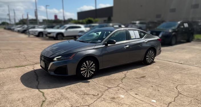 Thumbnail: 2025 Nissan Altima - 1