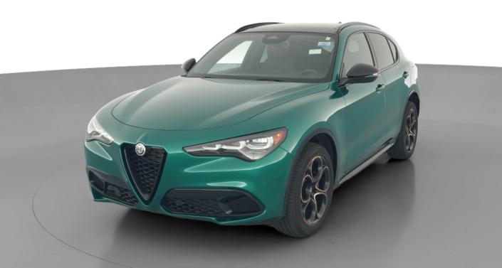 Thumbnail: 2025 Alfa Romeo Stelvio - 1