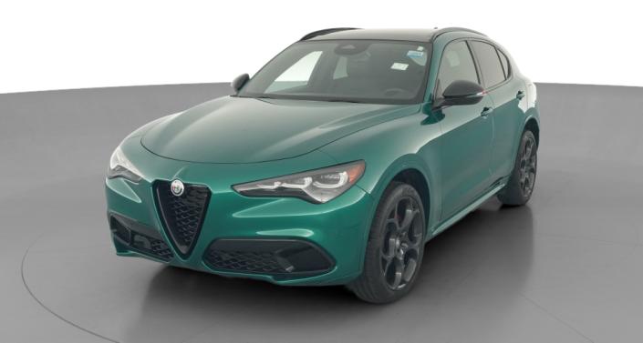 Thumbnail: 2025 Alfa Romeo Stelvio - 1