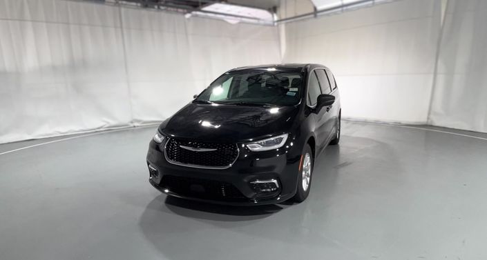 Thumbnail: 2023 Chrysler Pacifica - 1