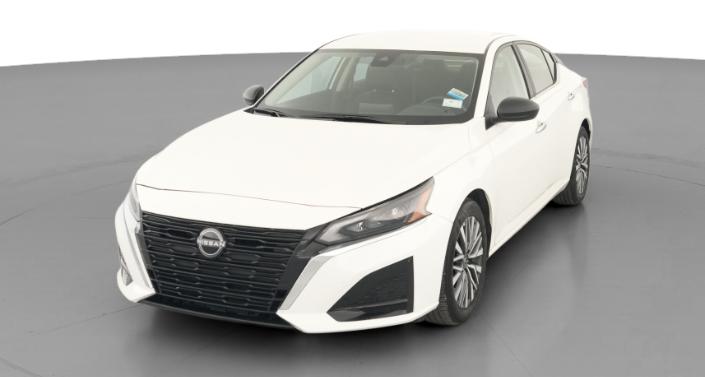 Thumbnail: 2025 Nissan Altima - 1